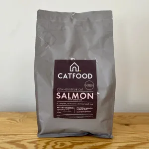 DOGHOUSE CATFOOD Salmon & White Fish for Adult Cats